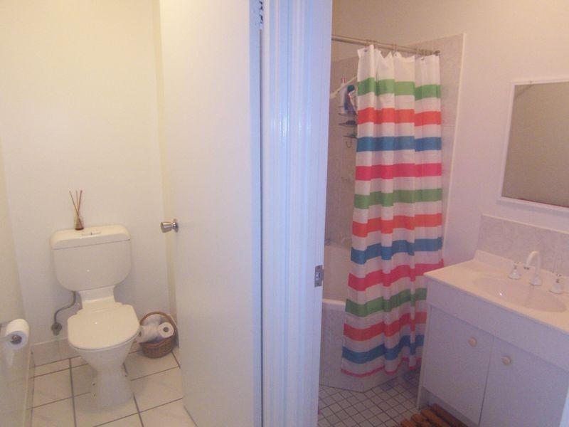 6/8 Ascot Avenue, Westcourt QLD 4870