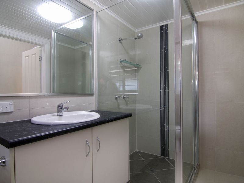 33 Upward Street, Parramatta Park QLD 4870