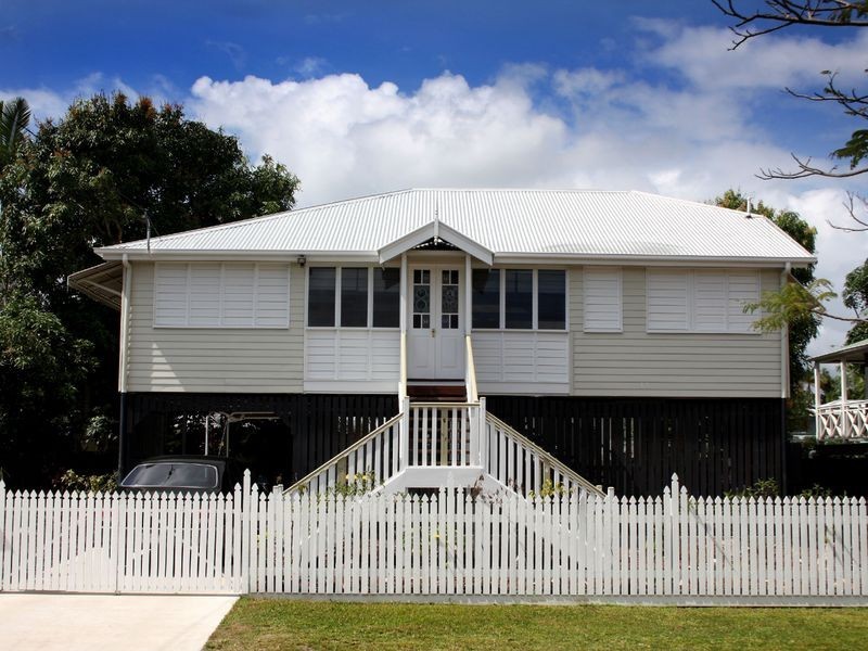 33 Upward Street, Parramatta Park QLD 4870