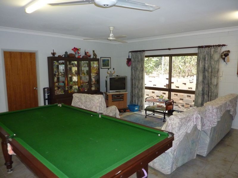 4 Harrison Close, Kanimbla QLD 4870