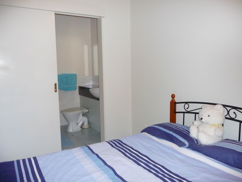 11/7A Grantala Street, Manoora QLD 4870