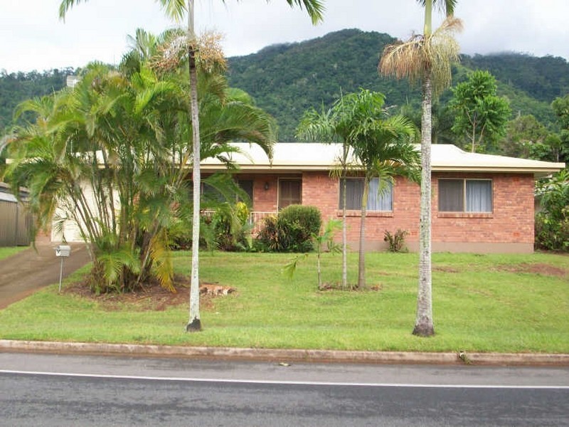85 Carnation Drive, Mooroobool QLD 4870