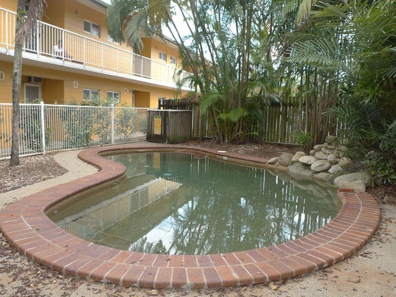 17/6 Chester Court, Manunda QLD 4870