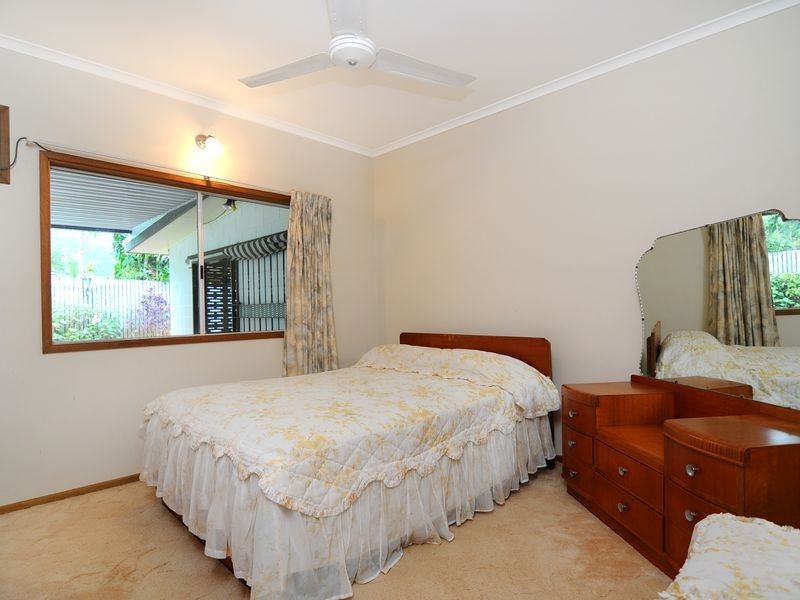 11 Adam Drive, Brinsmead QLD 4870