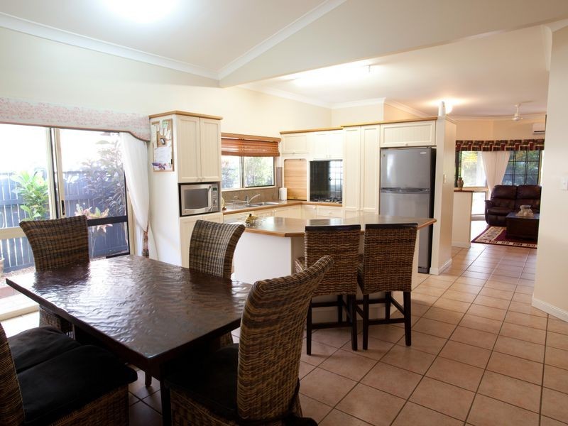 50 Banning Avenue, Brinsmead QLD 4870
