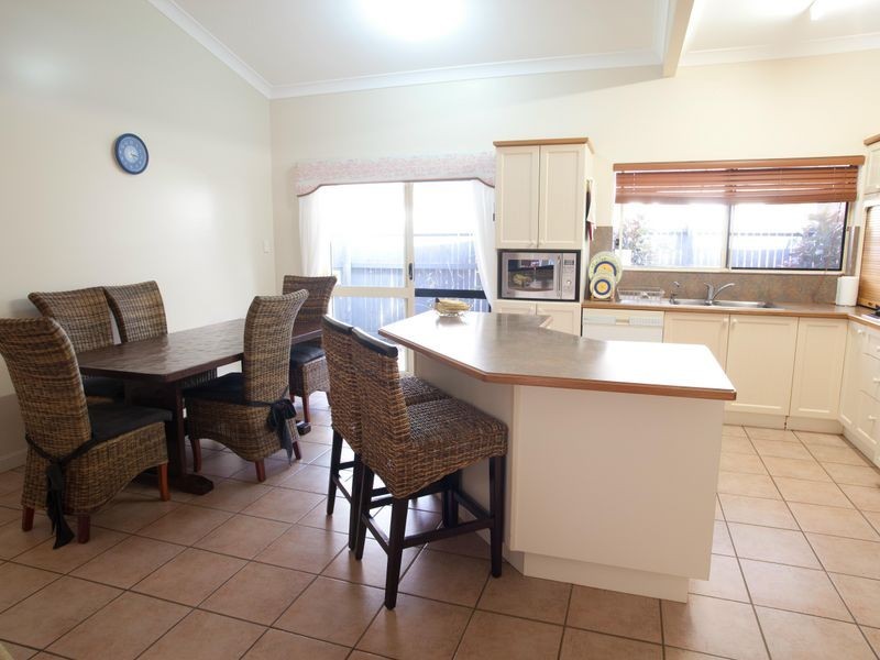 50 Banning Avenue, Brinsmead QLD 4870