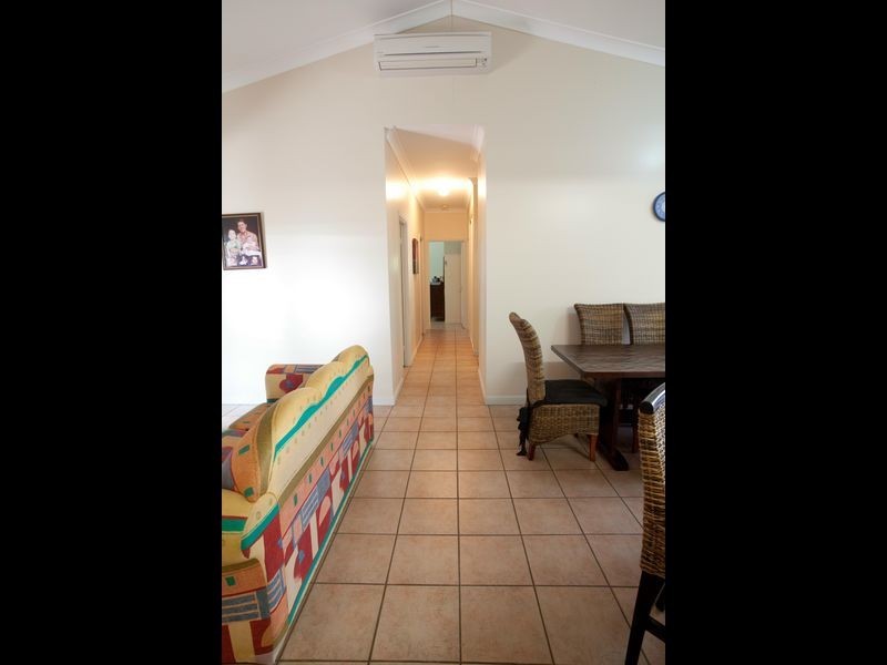 50 Banning Avenue, Brinsmead QLD 4870