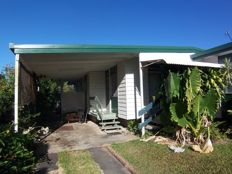 120 Mccormack Street, Manunda QLD 4870