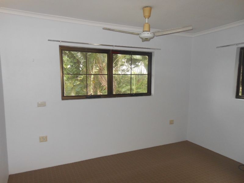 2/22 Collins Avenue, Edge Hill QLD 4870