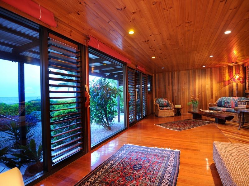 113 O’Shea Esplanade, Machans Beach QLD 4878