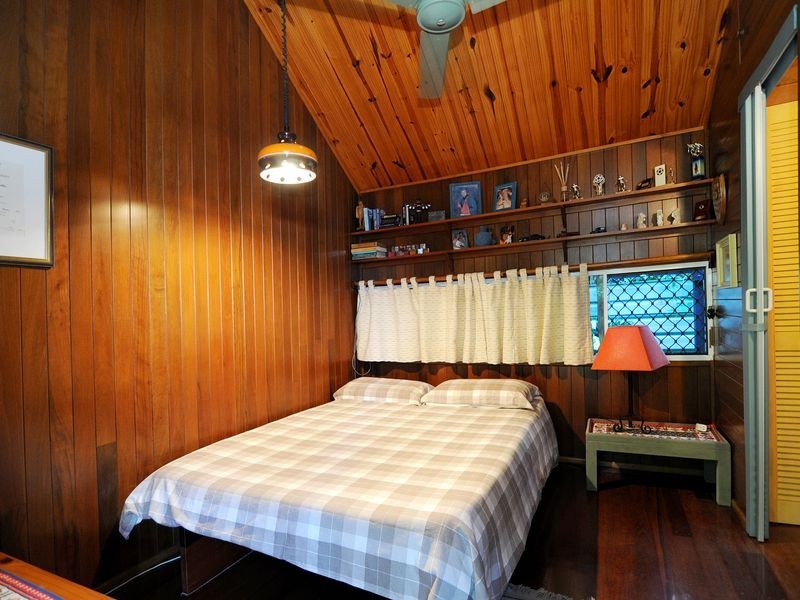 113 O’Shea Esplanade, Machans Beach QLD 4878