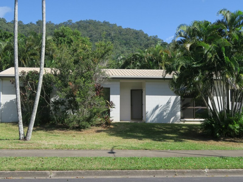 25 Ramsey Drive, Kanimbla QLD 4870