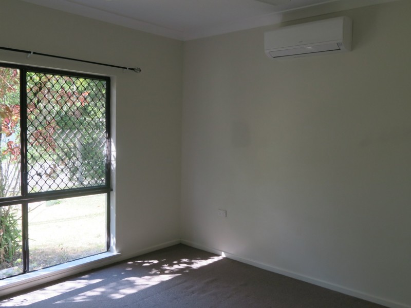 25 Ramsey Drive, Kanimbla QLD 4870