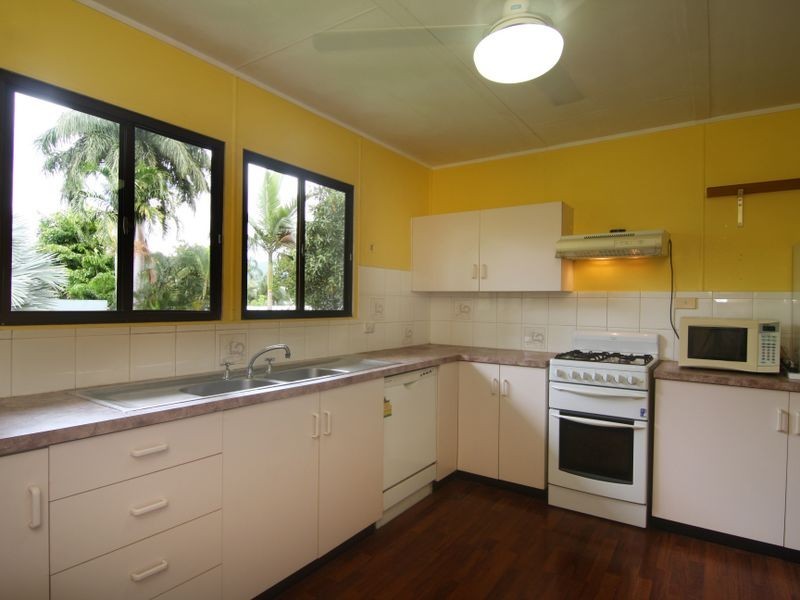 61 Fallon Street, Manunda QLD 4870