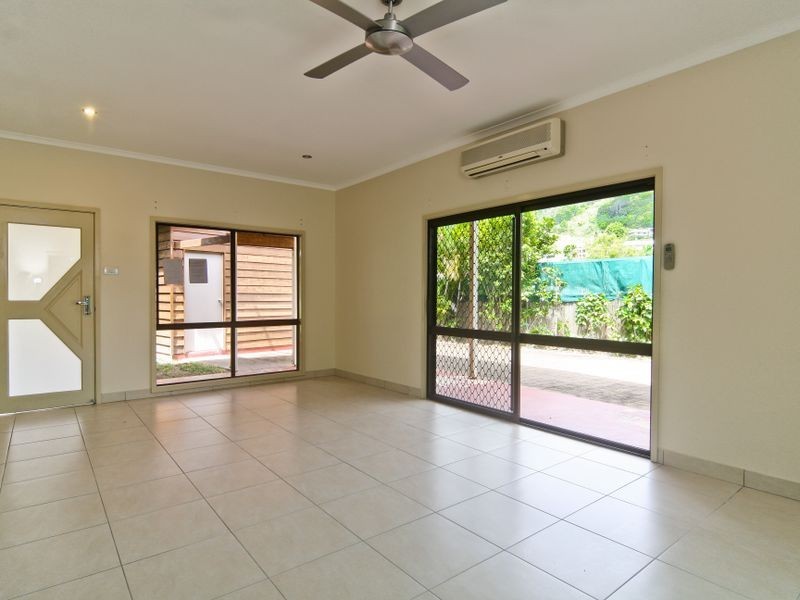 8 Sandpiper Court, Bayview Heights QLD 4868