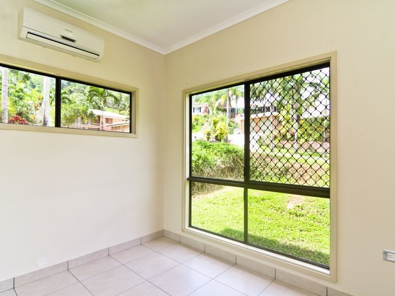 8 Sandpiper Court, Bayview Heights QLD 4868