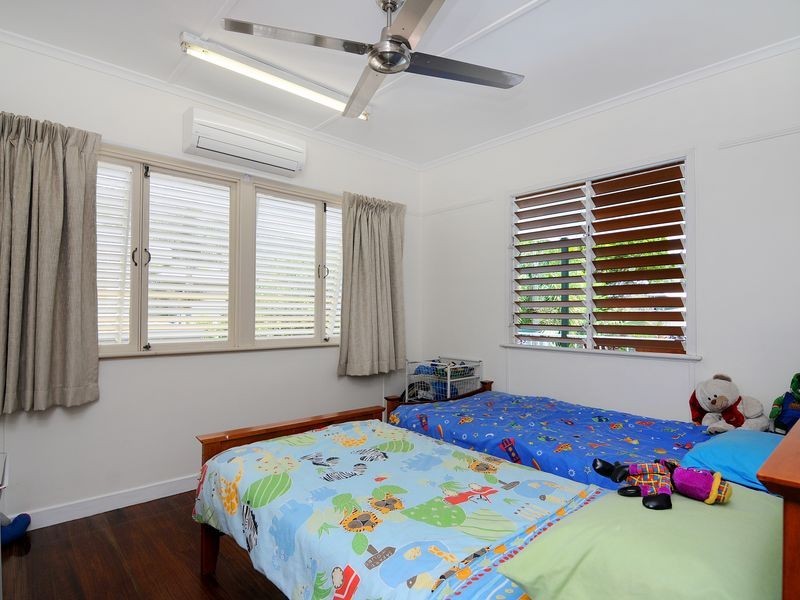 40 Cavendish Street, Earlville QLD 4870