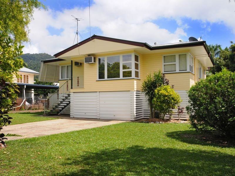 40 Cavendish Street, Earlville QLD 4870