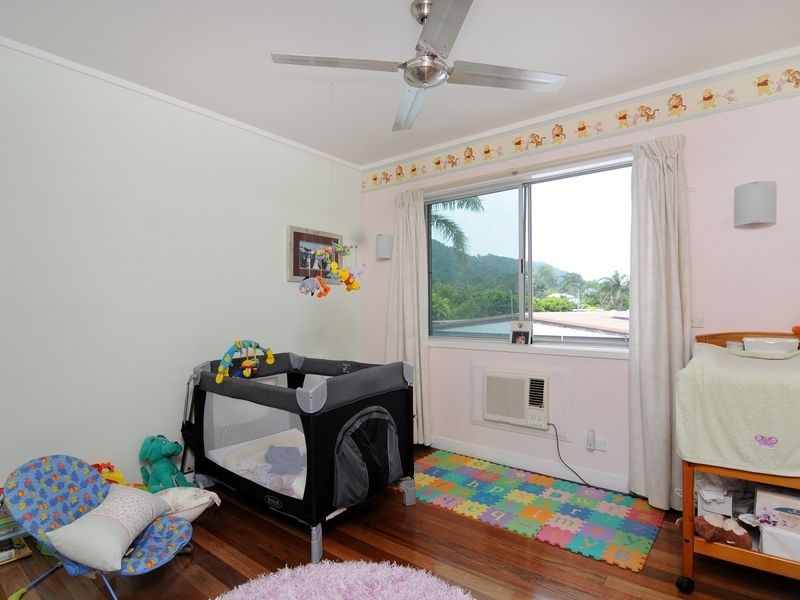 53 Hillview Crescent, Whitfield QLD 4870