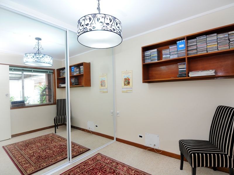 53 Hillview Crescent, Whitfield QLD 4870