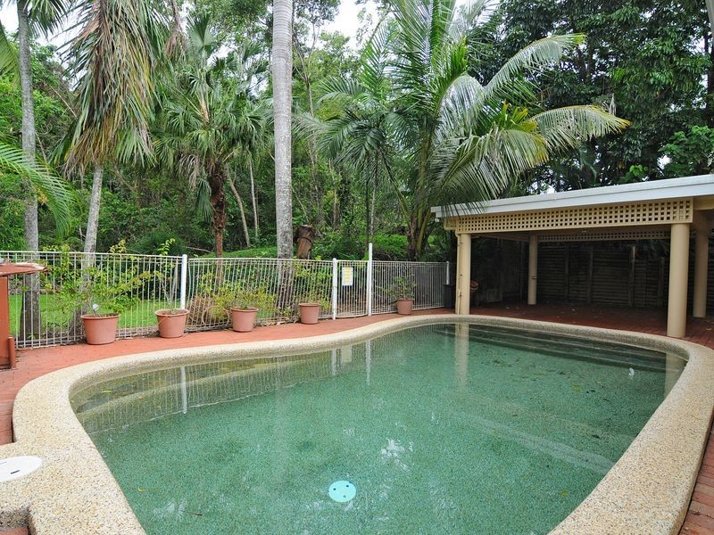 38 Latrielle Terrace, Brinsmead QLD 4870