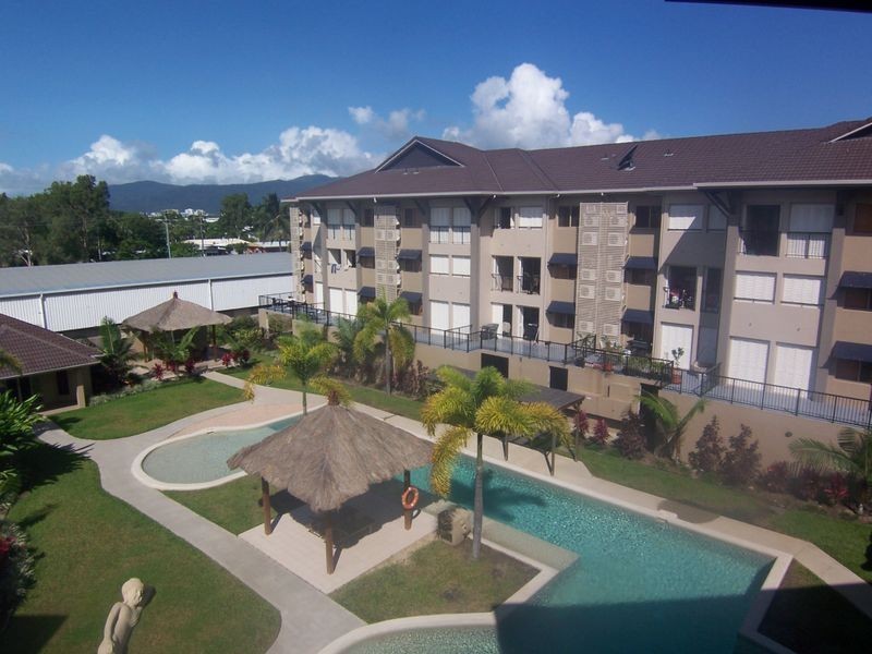 123/22 Ward Street, Mooroobool QLD 4870