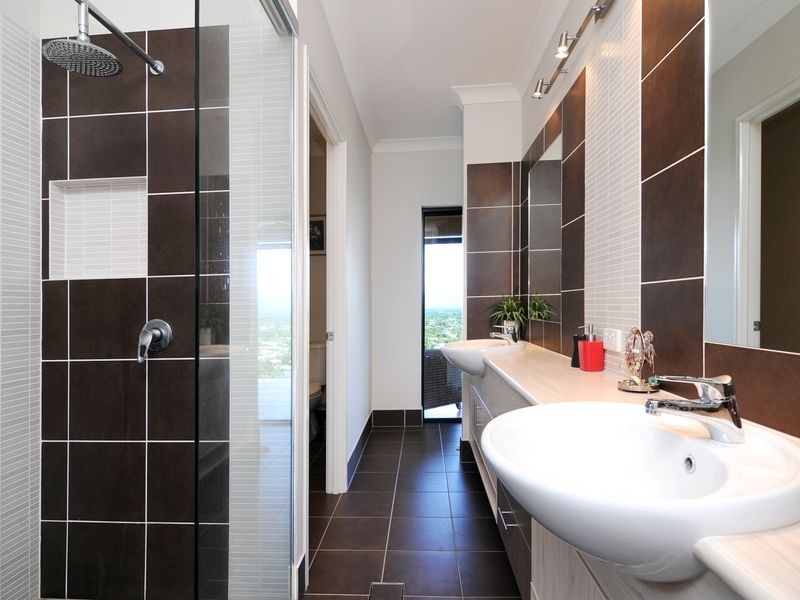 18 Jumna Close, Bentley Park QLD 4869