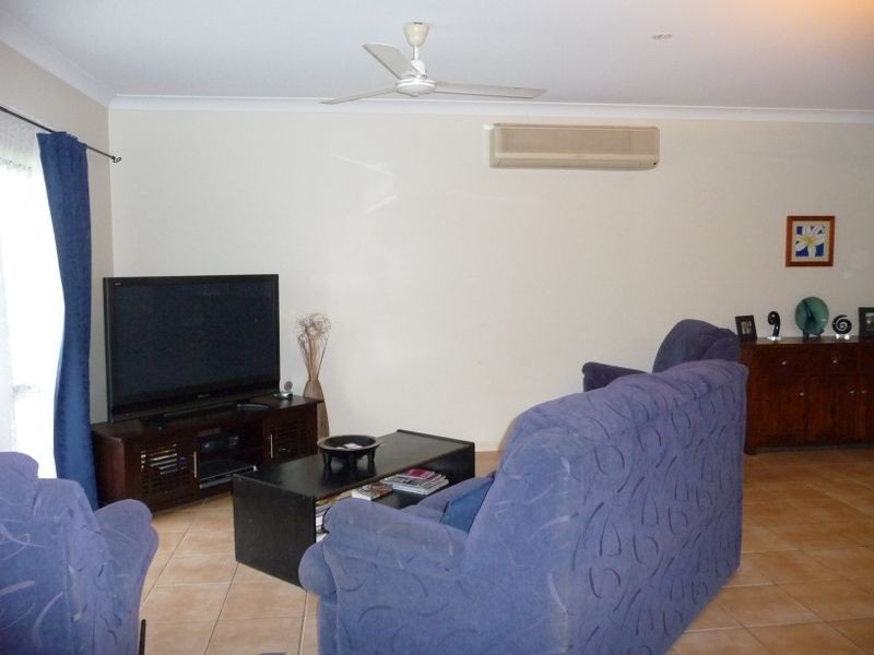 52 Wills Street, Brinsmead QLD 4870