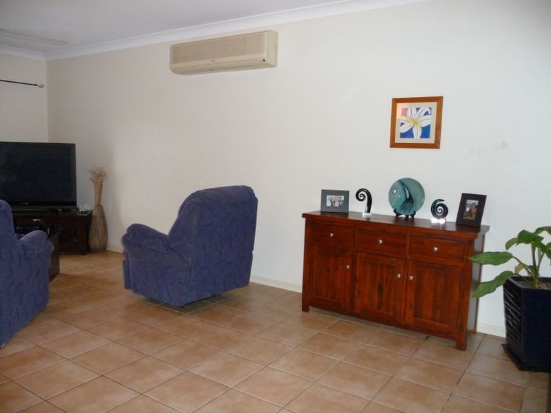 52 Wills Street, Brinsmead QLD 4870