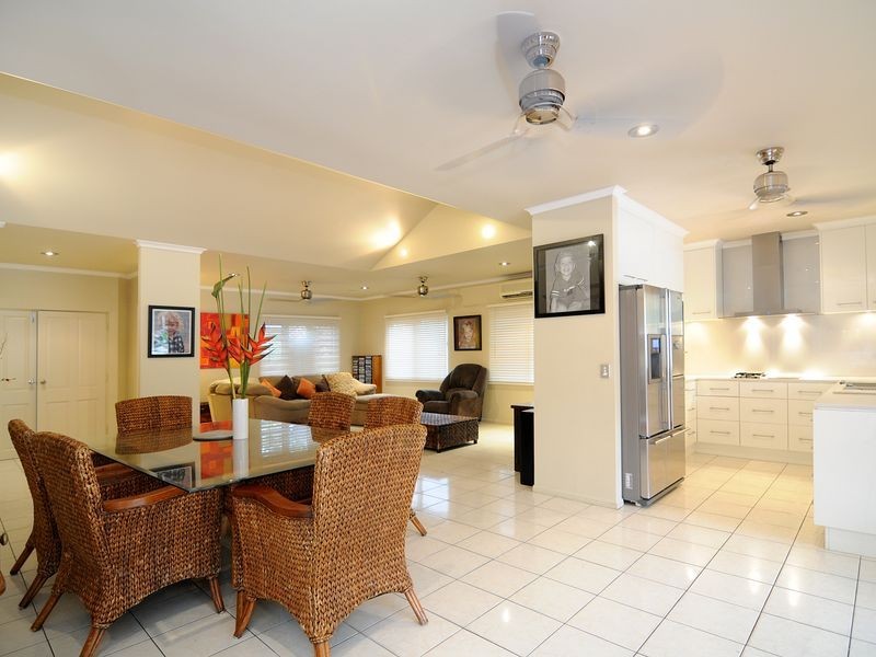 8 Fleming Street, Edge Hill QLD 4870