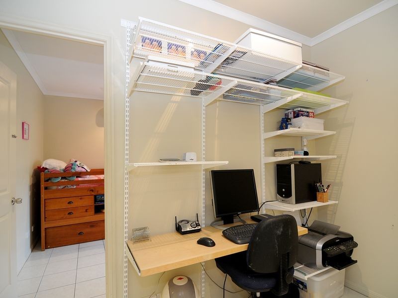 8 Fleming Street, Edge Hill QLD 4870