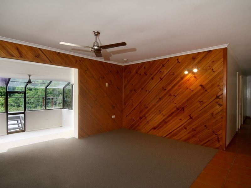 298 Toogood Road, Bayview Heights QLD 4868