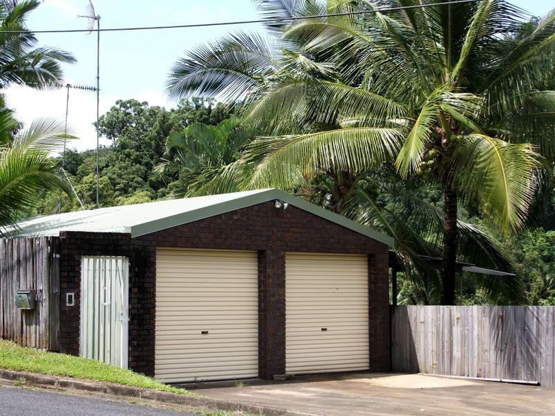 298 Toogood Road, Bayview Heights QLD 4868