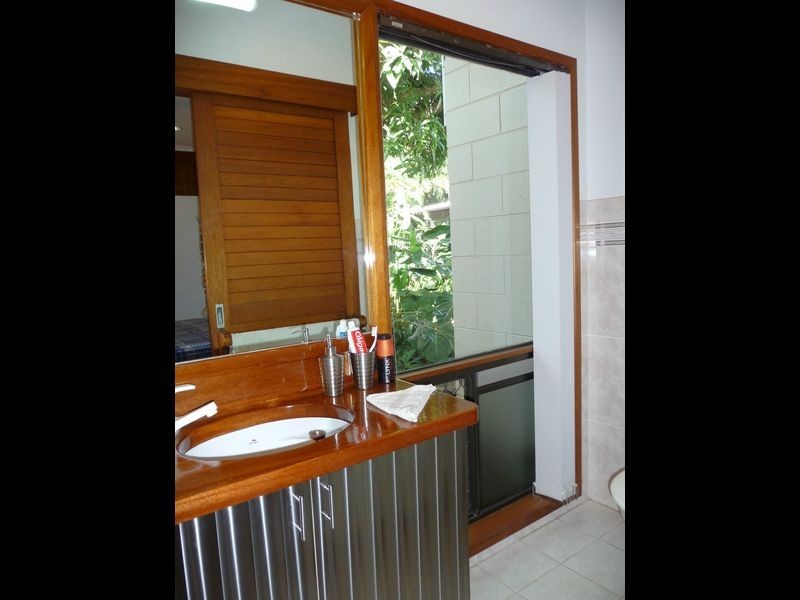 25 Meston Crescent, Brinsmead QLD 4870