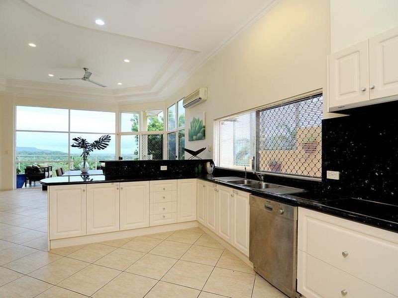 25 Gouldian Street, Bayview Heights QLD 4868