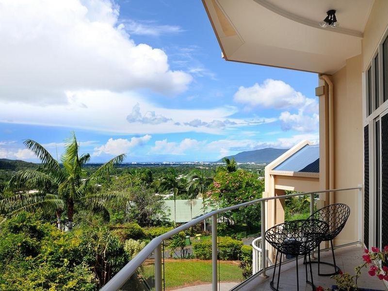 25 Gouldian Street, Bayview Heights QLD 4868