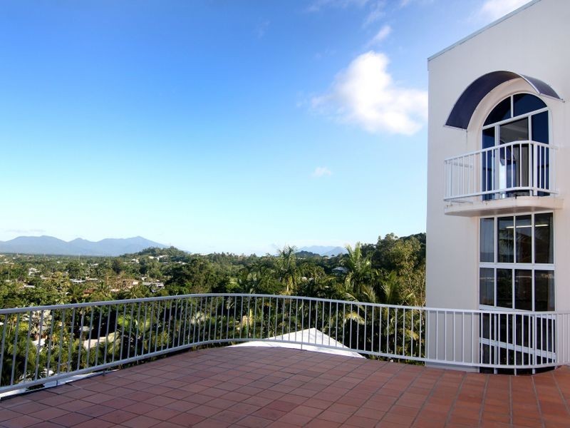 5 Marcus Close, Cairns QLD 4870