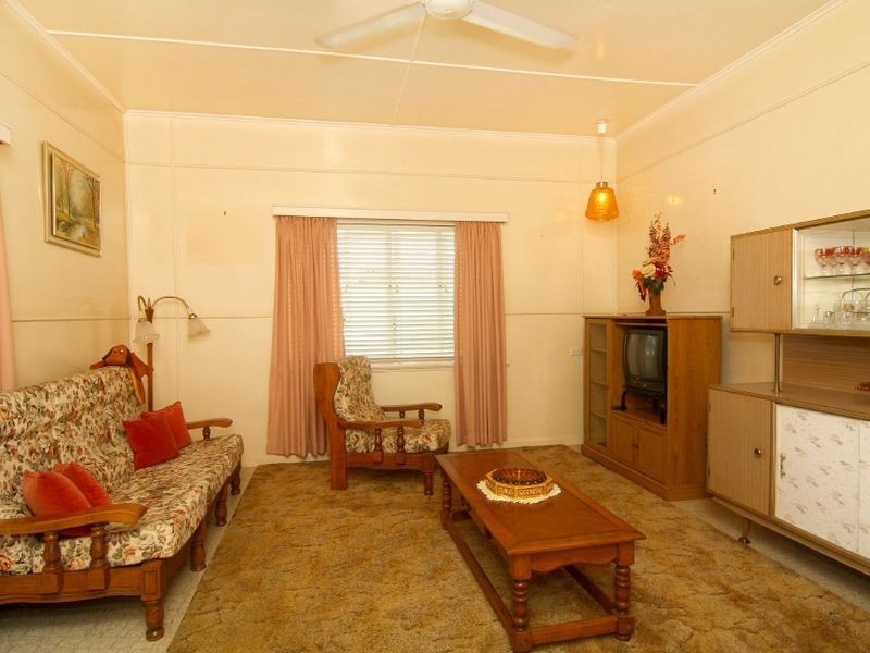 64 Morehead Street, Bungalow QLD 4870