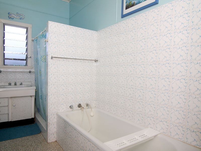 64 Morehead Street, Bungalow QLD 4870