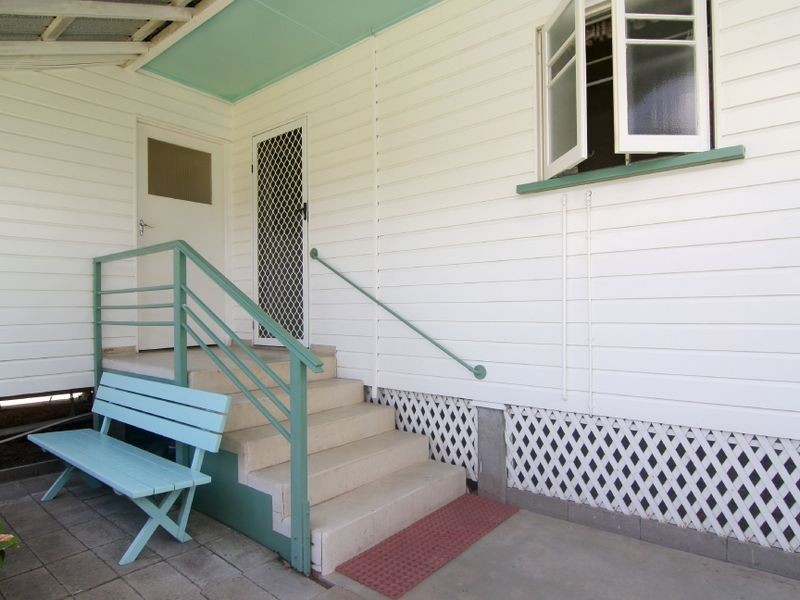 64 Morehead Street, Bungalow QLD 4870