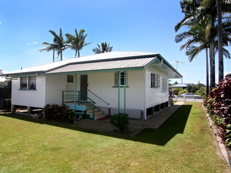 64 Morehead Street, Bungalow QLD 4870