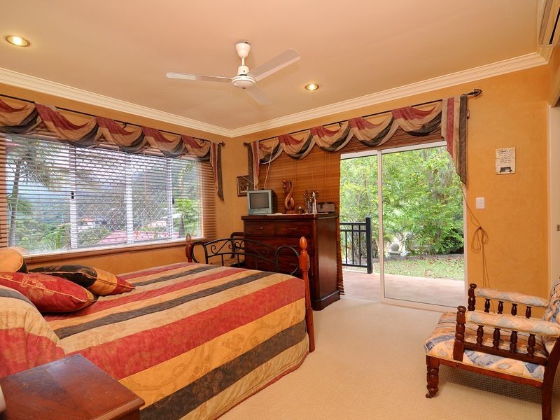 70 Summer Hill Drive, Mooroobool QLD 4870
