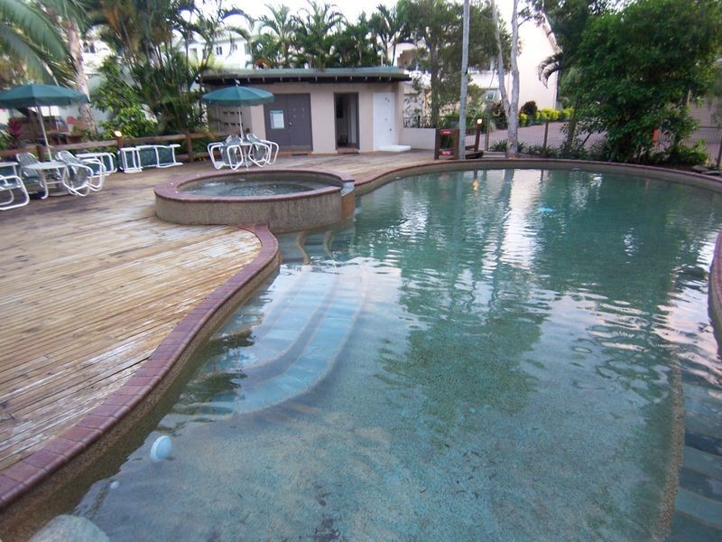 11/193 Mayers Street, Manoora QLD 4870