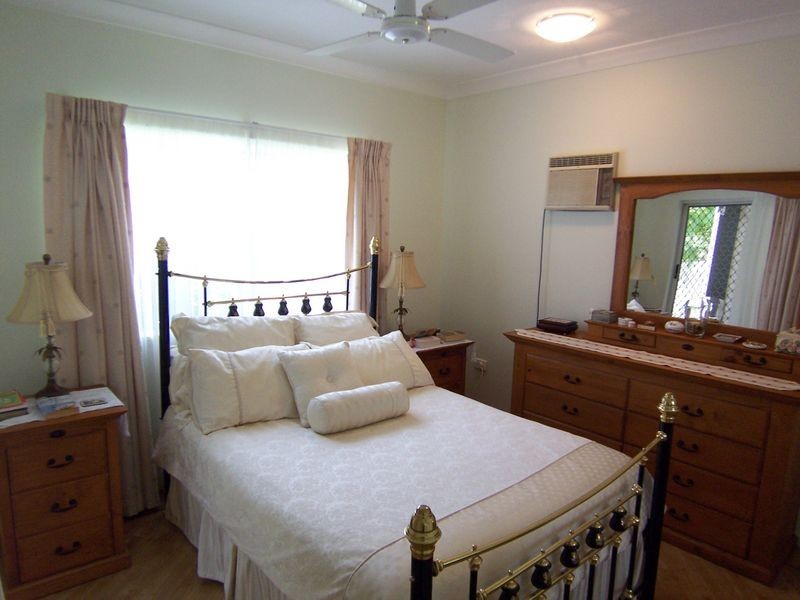 2/15 Grantala Street, Manoora QLD 4870