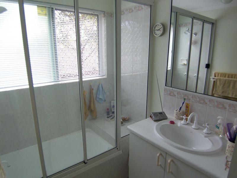 2/15 Grantala Street, Manoora QLD 4870