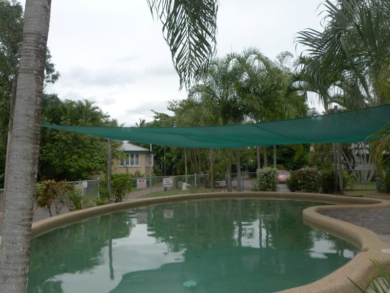 26/404 McCoombe Street, Mooroobool QLD 4870