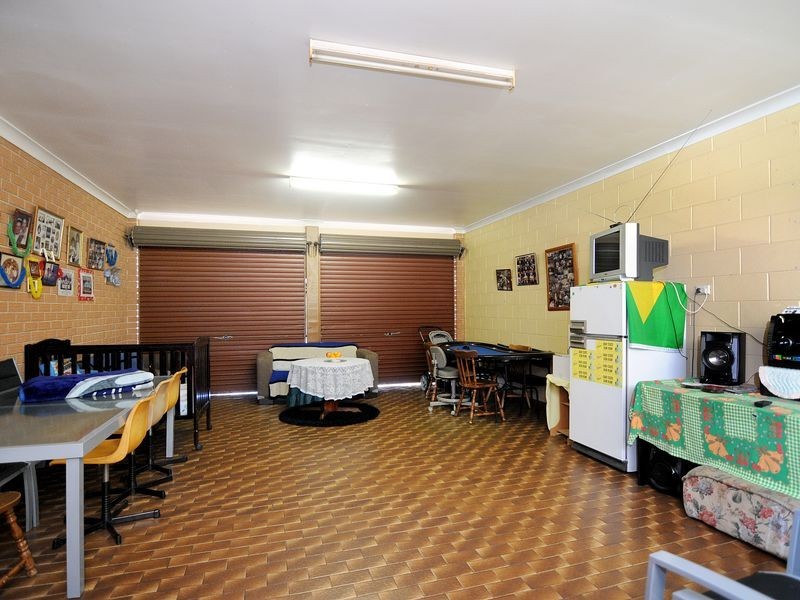 7 Carnation Drive, Mooroobool QLD 4870