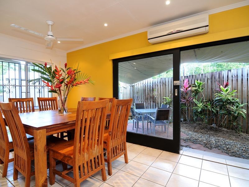 1 Byrnes Close, Whitfield QLD 4870