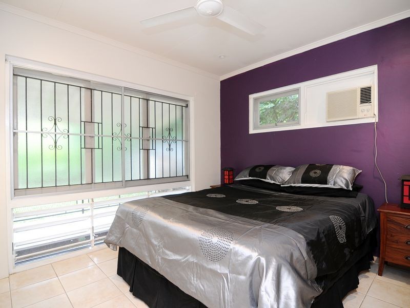1 Byrnes Close, Whitfield QLD 4870