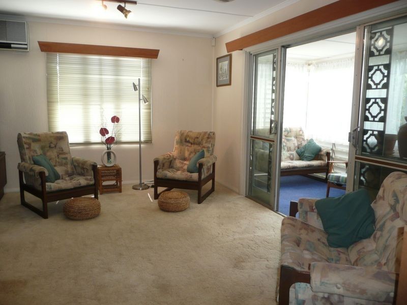 88 MacIlwraith Street, Manoora QLD 4870